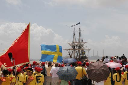 Ostindiefararen Götheborg kommer till Guangzhou.