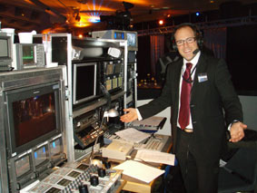 Uppklädd till 100 Ârs fest